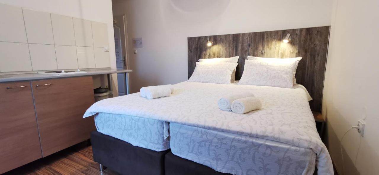 Apartments Banjica Соко Баня Екстериор снимка
