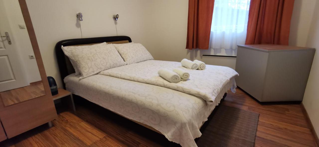 Apartments Banjica Соко Баня Екстериор снимка